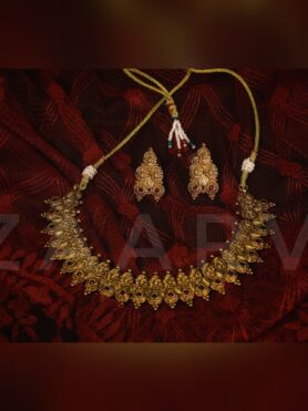 ANTIQUE LAKSHMI MANGO NECKLACE SET