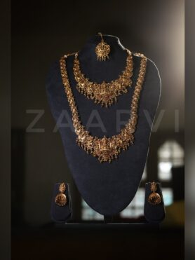 GOLD ALIKE ANTIQUE KUNDAN JADAU LAKSHMI MAHAL PEACOCK INTRICATE LONG NECKLACE PIECE SET ALONG WITH MATCHING HIPCHAIN AND MANGTIKKA