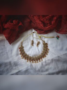 ANTIQUE STYLE LAKSHMI DEVI CHOCKER NECKLACE SET