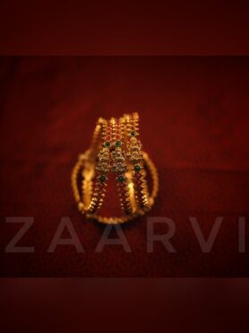 SET OF 4 22CT GOLD LOOK-ALIKE DUAL GEMSTONE BANGLES WITH AN EMBEDDED LAKSHMI DEVI